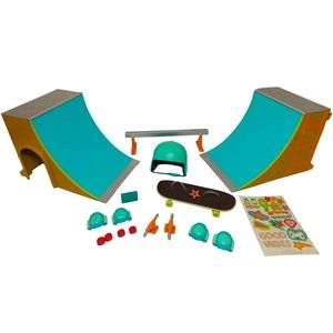 American Girl Skate Park Play Set Dolls Skateboard